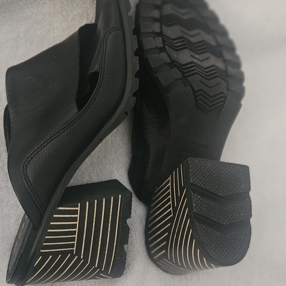 Sorel Nadia Slip On Peep Toe Mule Black Leather Block Heel Sandals Wmn's Size 9 - Picture 6 of 7